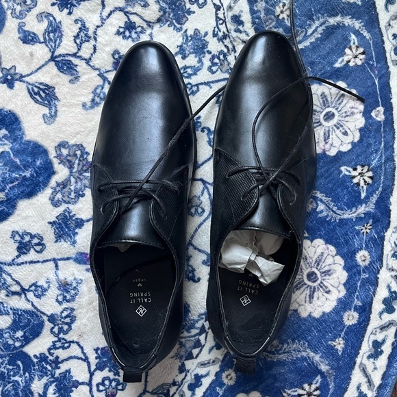 Call it Spring Men’s Black Vegan Leather Dress Shoe - Picture 2 of 4